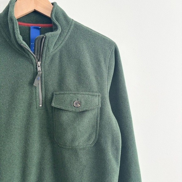 Kit and Ace Water Resistant Fleece Zip Pullover in Whisper Forest Green - Picture 5 of 11